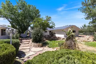 8191 Sapphire Dr, Saint George, UT 84770 - Photo 9