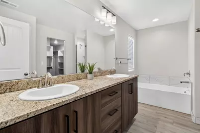 668 E Fiddlers Cove Dr #35, Cedar City, UT 84721 - Photo 17