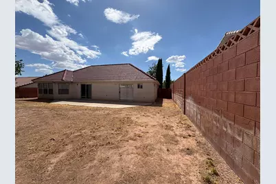 68 N 2250 Cir E, Saint George, UT 84790 - Photo 41