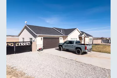 5863 N 3425 W, Cedar City, UT 84721 - Photo 3