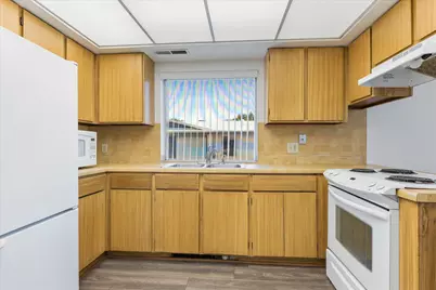 142 E 500 S #1, Saint George, UT 84770 - Photo 5