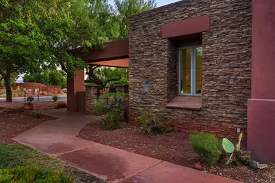 2255 N Tuweap Dr #30, Saint George, UT 84770 - Photo 7