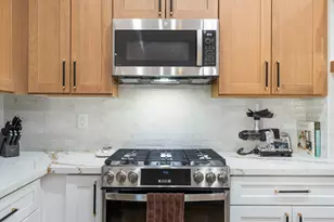 2255 N Tuweap Dr, Saint George, UT 84770 - Photo 11