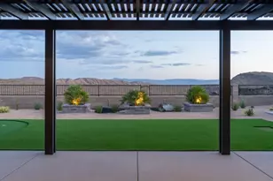16 N Tabletop St, Washington, UT 84780 - Photo 27