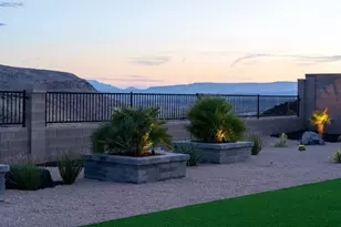 16 N Tabletop St, Washington, UT 84780 - Photo 29