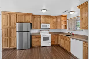 1667 Southhill Dr, Santa Clara, UT 84765 - Photo 17