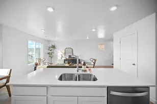 2249 S Wolverine Way, Washington, UT 84780 - Photo 19