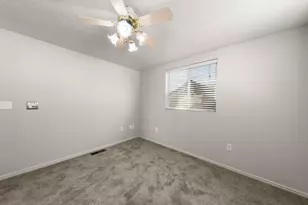 1150 W Red Hills Pkwy, Washington, UT 84780 - Photo 9