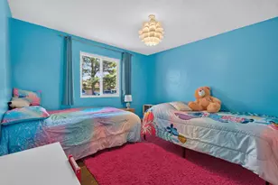 1690 E Maplewood Way, Saint George, UT 84790 - Photo 11