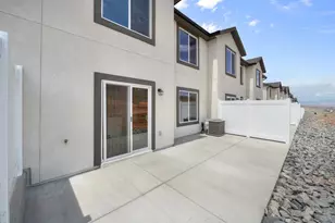 2257 S Wolverine Way, Washington, UT 84780 - Photo 7