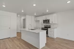 2257 S Wolverine Way, Washington, UT 84780 - Photo 15