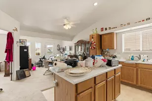 370 E 2150 N, Cedar City, UT 84721 - Photo 9
