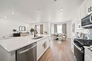 1727 S Viewcrest Dr, Washington, UT 84780 - Photo 11
