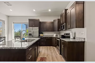 728 W Sir Monte Dr, Saint George, UT 84790 - Photo 5