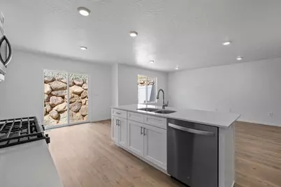 2253 S Wolverine Way #2469, Washington, UT 84780 - Photo 25