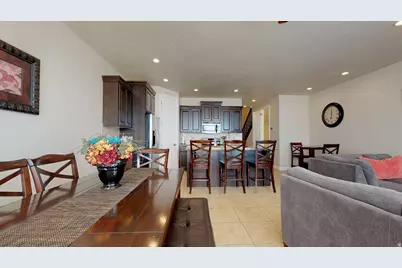 4184 E Torrey Pines Dr, Washington, UT 84780 - Photo 11