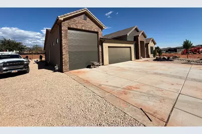 559 S Serenity Cir, Ivins, UT 84738 - Photo 3
