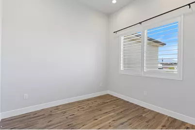 1467 W 2130 S, Saint George, UT 84770 - Photo 27