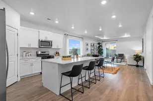 1658 S Sinawava Dr, Washington, UT 84780 - Photo 9