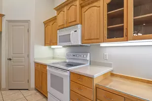 145 N Mall Dr, Saint George, UT 84790 - Photo 15