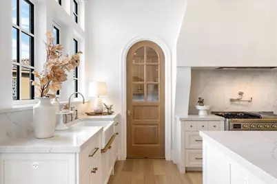 2215 N Lone Rock Dr, Saint George, UT 84770 - Photo 17