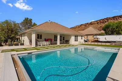 2297 S 1880 East St, Saint George, UT 84790 - Photo 5