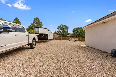 2297 S 1880 East St, Saint George, UT 84790 - Photo 47