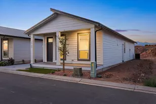 2752 Crest View Ln, Hurricane, UT 84737 - Photo 1