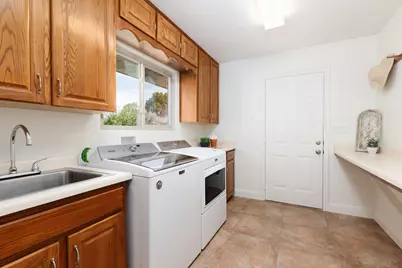 2162 S San Juan Cir, Saint George, UT 84790 - Photo 25