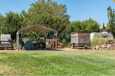 628 S 700 W, Hurricane, UT 84737 - Photo 17