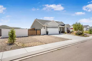 1318 E Southern Homestead Blvd, Enoch, UT 84721 - Photo 31