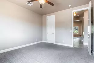 1100 W Waverley St, Washington, UT 84780 - Photo 39