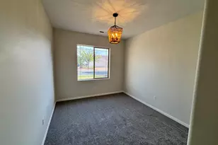790 W Monte Verde Cir, Washington, UT 84780 - Photo 13