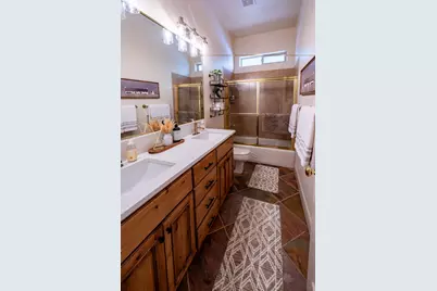 1749 S 1480 East Cir, Saint George, UT 84790 - Photo 33