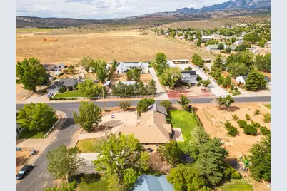 8040 N Onyx Ct, Saint George, UT 84770 - Photo 57