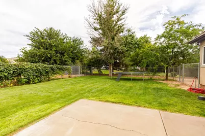 8040 N Onyx Ct, Saint George, UT 84770 - Photo 41