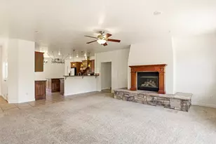 937 S Laurie Ln, Cedar City, UT 84720 - Photo 11