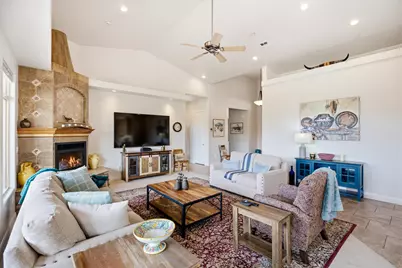 628 N Sugar Plumb Ln, Washington, UT 84780 - Photo 13