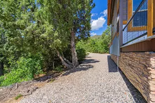 2450 E Oak Tree Dr, Virgin, UT 84779 - Photo 43