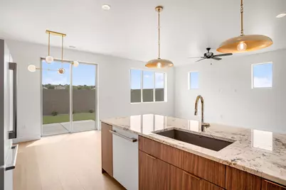 1008 Manen St, Washington, UT 84780 - Photo 5
