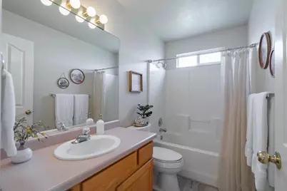 1610 W 100 N #1, Saint George, UT 84770 - Photo 33