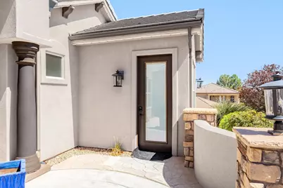 1749 E 330 St S, Saint George, UT 84790 - Photo 5