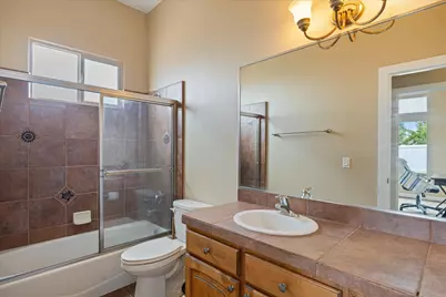 216 S 2490 St E, Saint George, UT 84790 - Photo 31