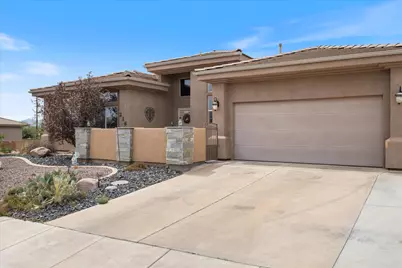 216 S 2490 St E, Saint George, UT 84790 - Photo 5