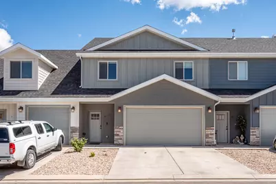 1563 S Topaz Dr #C, Cedar City, UT 84720 - Photo 1