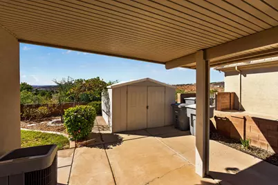 2368 E 240 S, Saint George, UT 84790 - Photo 23