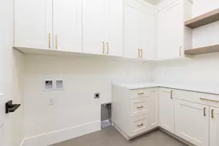 2905 E Yavin Wy, Saint George, UT 84790 - Photo 13