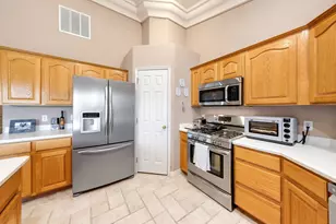 150 S Crystal Lakes Dr, Saint George, UT 84770 - Photo 15