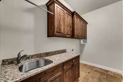 3308 S Red Sands Way, Hurricane, UT 84737 - Photo 21