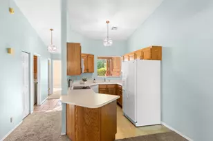637 N Ridge View Dr, Saint George, UT 84770 - Photo 9